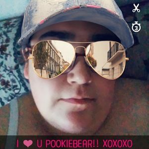 Meet your Posher, Cassie